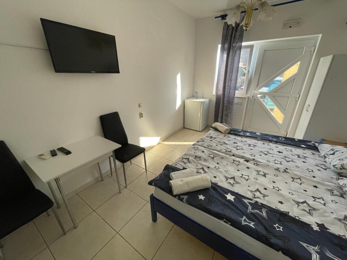 Apartmani Noelle Novi Vinodolski Eksteriør bilde