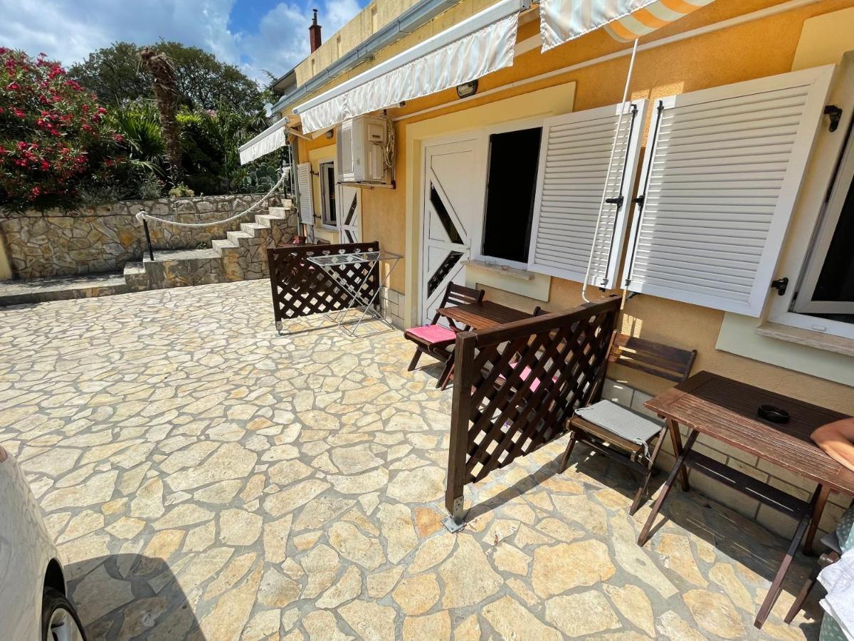 Apartmani Noelle Novi Vinodolski Eksteriør bilde