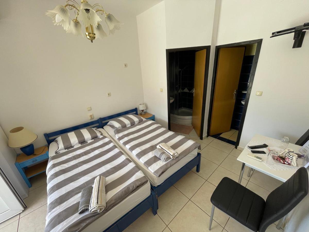 Apartmani Noelle Novi Vinodolski Eksteriør bilde